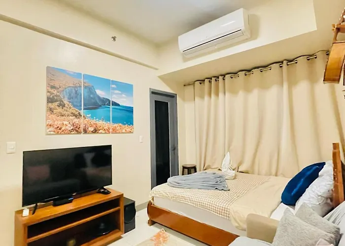 Mactan Newtown Staycation Near Airport With Pool Access * Punta Engano (Mactan)